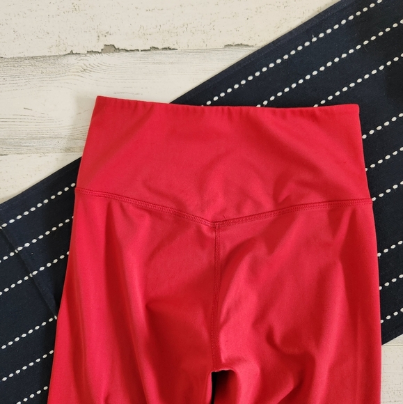 Girlfriend Collective Float Ultralight Leggings High Rise Red Size Small - Picture 2 of 6